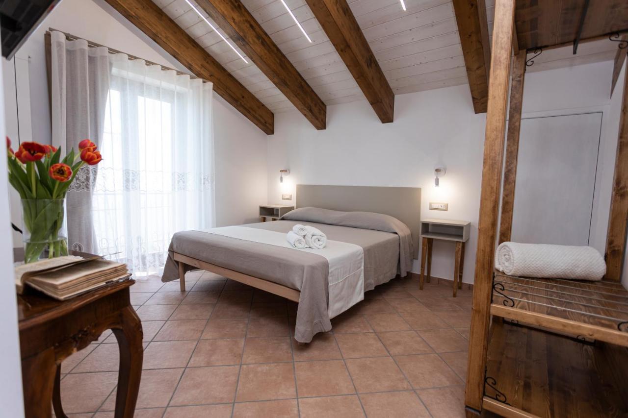 Agriturismo Punta San Lazzaro アジェーロラ エクステリア 写真