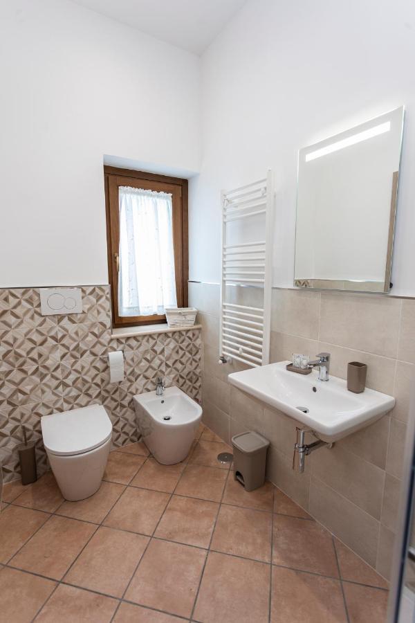 Agriturismo Punta San Lazzaro アジェーロラ エクステリア 写真