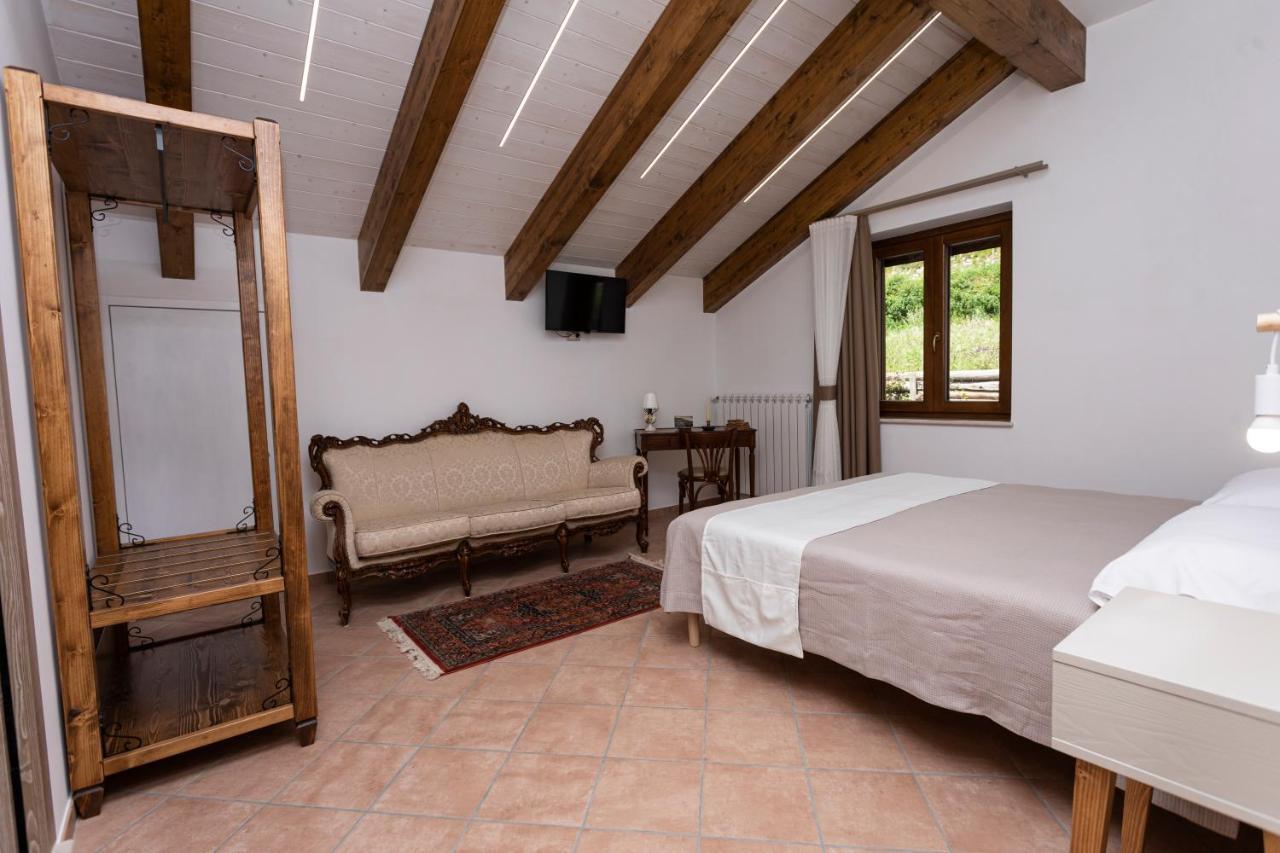Agriturismo Punta San Lazzaro アジェーロラ エクステリア 写真
